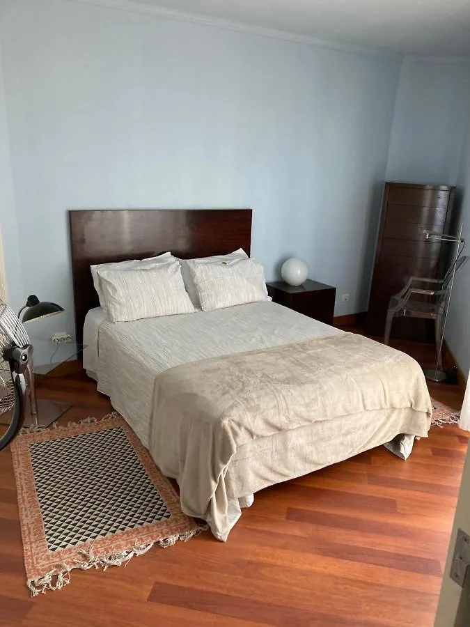 Apartment Sao Bento Condo Lisbon